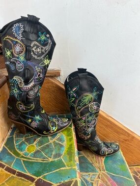 Black Embroidered Western Knee-High Boots - unique design (made by lilisoleil)